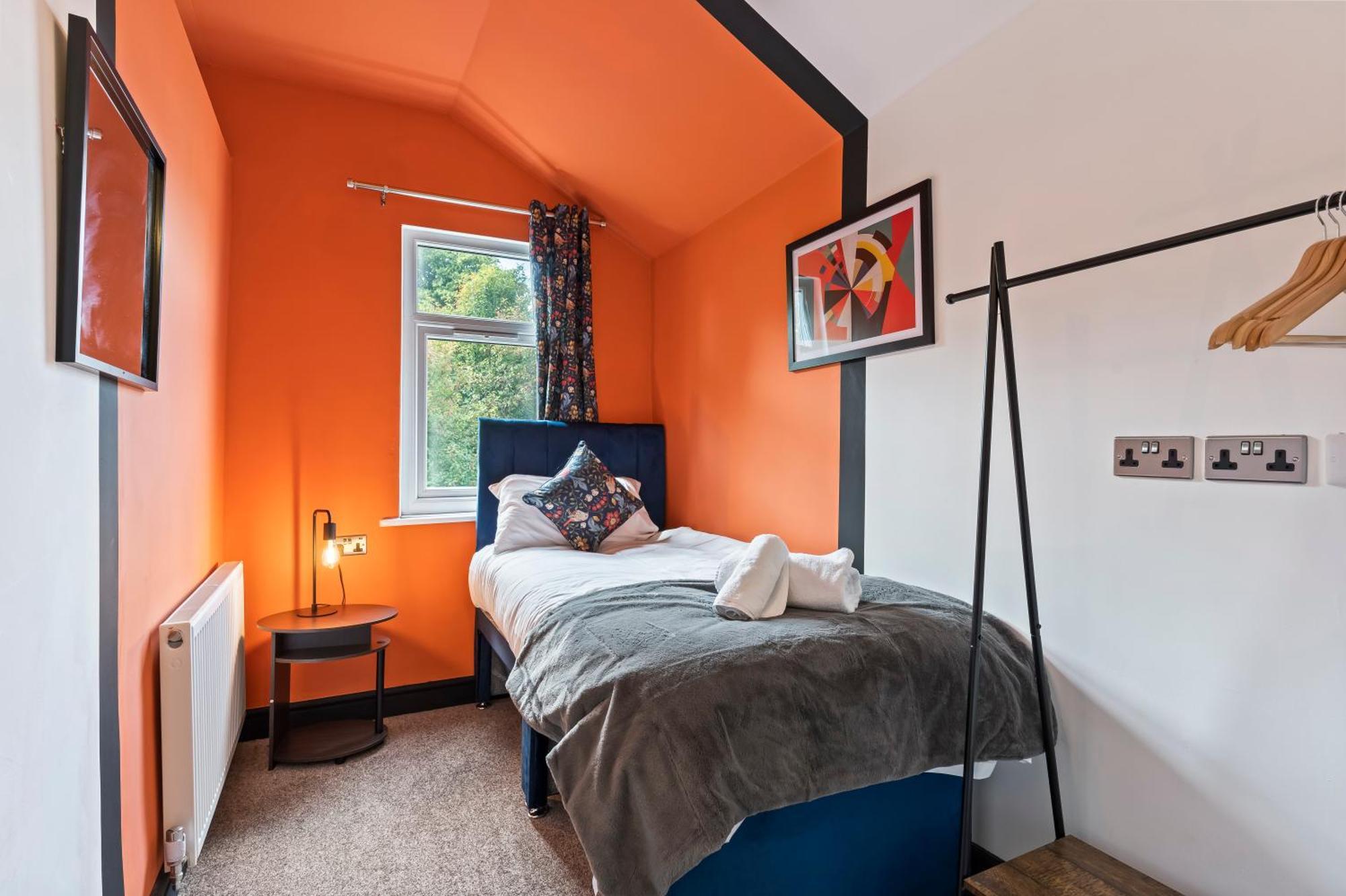 4 Bedroom, 2 Bath In Newcastle Town Centre מראה חיצוני תמונה